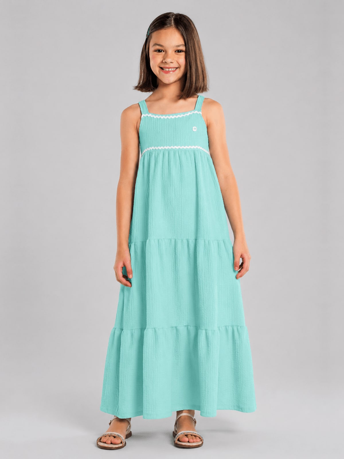 Vestido midi infantil menina em malha com aplique de aviamento Brandili